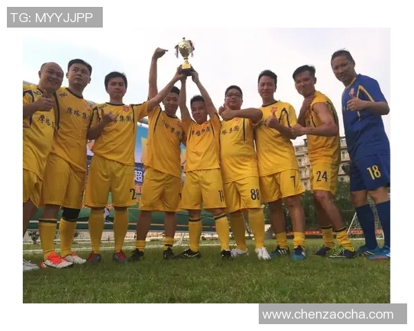 重庆足球队引领最新足球团队协作榜单前十名分析与展望